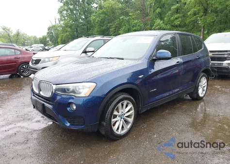 2015 BMW X3 xDrive28I z USA, uszkodzony, nr VIN 5UXWX9C58F0D51654